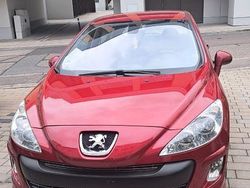 Rot Gebraucht 2008 Peugeot 308 Sport Limousine | 3.200 € (Fairer Preis)