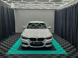 Weiß Gebraucht 2019 BMW 318 M Sport Kombi | 21.987 € (Fairer Preis)