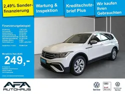 Weiß Gebraucht 2024 VW Tiguan Allspace Life SUV | 33.868 € (Superpreis)