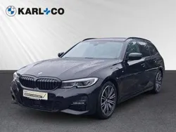 Schwarz Gebraucht 2022 BMW 320 M Sport Kombi | 28.490 € (Fairer Preis)