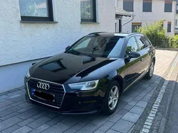 Schwarz Gebraucht 2017 Audi A4 Comfort Kombi | 13.500 € (Superpreis)