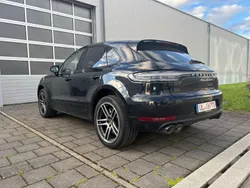 Schwarz Gebraucht 2021 Porsche Macan SUV | 54.400 €