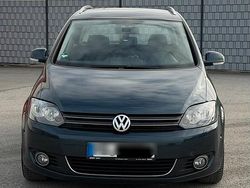 Blau Gebraucht 2009 VW Golf Plus Cross Van / Kleinbus | 5.999 € (Teuer)