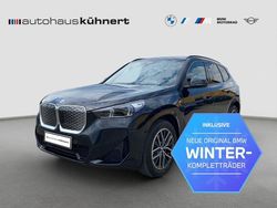 Saphirschwarz metallic Neu 2025 BMW iX1 M Sport SUV | 63.220 € (Teuer)