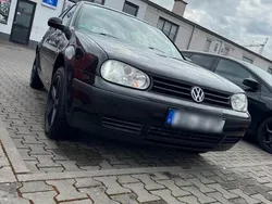 Schwarz Gebraucht 1998 VW Golf IV Kleinwagen | 2.150 € (Teuer)