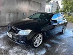 Schwarz Gebraucht 2007 Mercedes C180 Limousine | 3.500 € (Guter Preis)