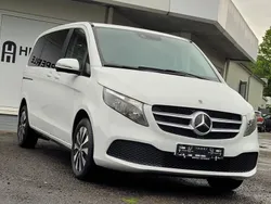 Weiß Gebraucht 2021 Mercedes V220 Van / Kleinbus | 32.950 € (Superpreis)