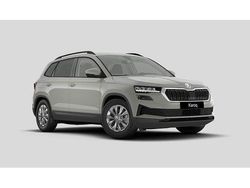 Graphitegrau metallic Neu 2025 Skoda Karoq Selection SUV | 32.590 € (Guter Preis)