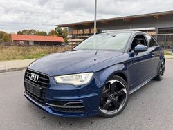 Blau Gebraucht 2014 Audi S3 Sport Limousine | 16.890 € (Guter Preis)