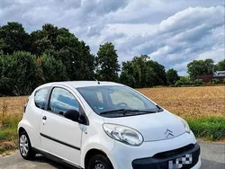 Weiß Gebraucht 2008 Citroën C1 Kleinwagen | 1.249 € (Guter Preis)
