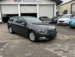 Grau Gebraucht 2016 VW Passat Kombi | 9.900 € (Fairer Preis)