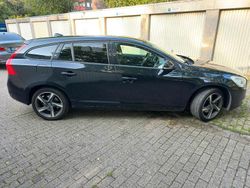 Gelb Gebraucht 2012 Volvo V60 Kombi | 6.300 € (Fairer Preis)