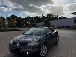Grau Gebraucht 2005 Renault Mégane Cabriolet Cabrio | 1.900 € (Fairer Preis)