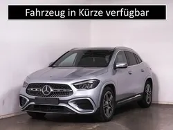 Silber metalliclack hightechsi Gebraucht 2024 Mercedes GLA200 AMG Line Premium SUV | 40.600 € (Fairer Preis)