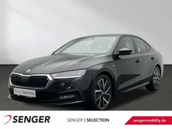 Schwarz Gebraucht 2023 Skoda Octavia Ambition | 26.380 € (Guter Preis)