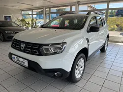 Weiß Gebraucht 2022 Dacia Duster Comfort SUV | 17.499 € (Guter Preis)