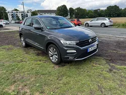 Grau Gebraucht 2021 VW T-Roc Life SUV | 21.864 € (Guter Preis)