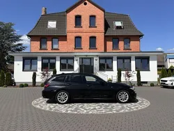 Schwarz Gebraucht 2023 BMW 320 M Sport Limousine | 31.750 € (Superpreis)