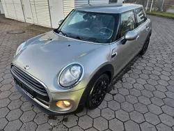 Grau Gebraucht 2017 Mini ONE Kleinwagen | 8.500 € (Fairer Preis)
