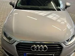Silber Gebraucht 2016 Audi A1 Sportback Premium Kleinwagen | 8.000 € (Fairer Preis)