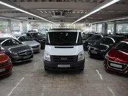 Weiß Gebraucht 2011 Ford Transit Tourneo Van / Kleinbus | 6.990 € (Guter Preis)