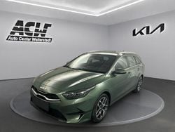 Grün Gebraucht 2022 Kia Ceed Sportswagon Spirit Kombi | 21.870 € (Teuer)
