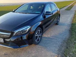 Schwarz Gebraucht 2017 Mercedes A160 Kleinwagen | 17.000 € (Fairer Preis)