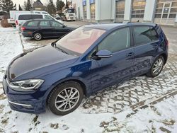 Blau Gebraucht 2019 VW Golf Highline Limousine | 15.999 € (Guter Preis)