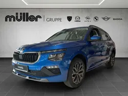 Blau Neu 2025 Skoda Kamiq Drive SUV | 32.160 €
