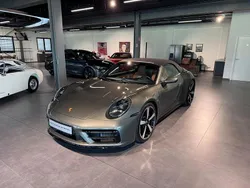 Grün Gebraucht 2023 Porsche 911 Carrera GTS Cabrio | 169.992 €