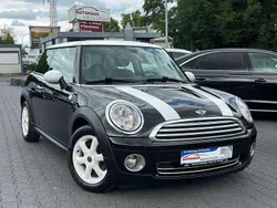 Midnight black Gebraucht 2009 Mini Cooper Pepper Kleinwagen | 5.399 € (Fairer Preis)