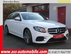 Weiß Gebraucht 2020 Mercedes E220 AMG line Limousine | 29.990 € (Superpreis)
