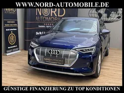 Navarrablau metallic (metallic) Gebraucht 2022 Audi e-tron Design SUV | 32.990 € (Fairer Preis)