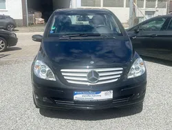 Schwarz Gebraucht 2006 Mercedes B170 Van / Kleinbus | 4.990 € (Fairer Preis)