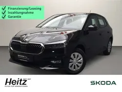 Schwarzmagic perleffekt Neu 2025 Skoda Fabia Essence Kleinwagen | 18.390 € (Guter Preis)
