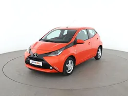 Orange Gebraucht 2016 Toyota Aygo X-play Kleinwagen | 8.490 € (Etwas zu teuer)