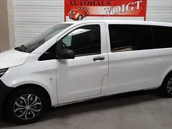 Weiß Gebraucht 2017 Mercedes Vito Van / Kleinbus | 20.998 € (Teuer)