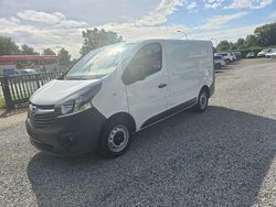 Weiß Gebraucht 2019 Opel Vivaro Van | 11.950 € (Guter Preis)