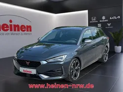 Grau Gebraucht 2022 Cupra Leon VZ Limousine | 25.839 € (Fairer Preis)