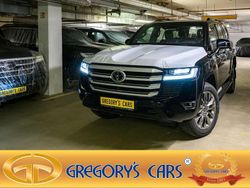 Raven black metallic Gebraucht 2024 Toyota Land Cruiser Premium SUV | 169.459 €