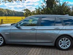Grau Gebraucht 2011 BMW 525 Sport Line Kombi | 8.999 € (Guter Preis)