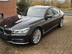 Schwarz Gebraucht 2019 BMW 730L Limousine | 41.999 € (Fairer Preis)