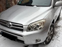 Grau Gebraucht 2009 Toyota RAV4 SUV | 6.999 € (Guter Preis)
