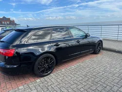 Schwarz Gebraucht 2012 Audi A6 Kombi | 15.000 €
