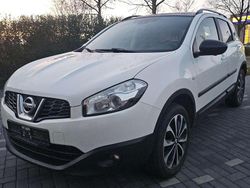 Perlweiss metallic Gebraucht 2013 Nissan Qashqai 360º SUV | 5.800 € (Fairer Preis)