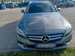 Grau Gebraucht 2018 Mercedes C300 Avantgarde Kombi | 22.900 € (Guter Preis)