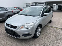 Silber Gebraucht 2010 Ford Focus Kombi | 2.995 € (Guter Preis)