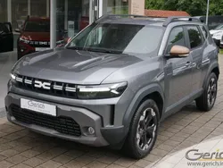 Dolomitgrau metallic Gebraucht 2024 Dacia Duster Extreme SUV | 30.390 € (Fairer Preis)