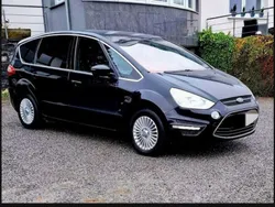 Schwarz Gebraucht 2014 Ford S-MAX S Van / Kleinbus | 7.800 €