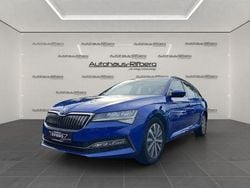 Blau Gebraucht 2021 Skoda Superb Limousine | 18.490 € (Guter Preis)